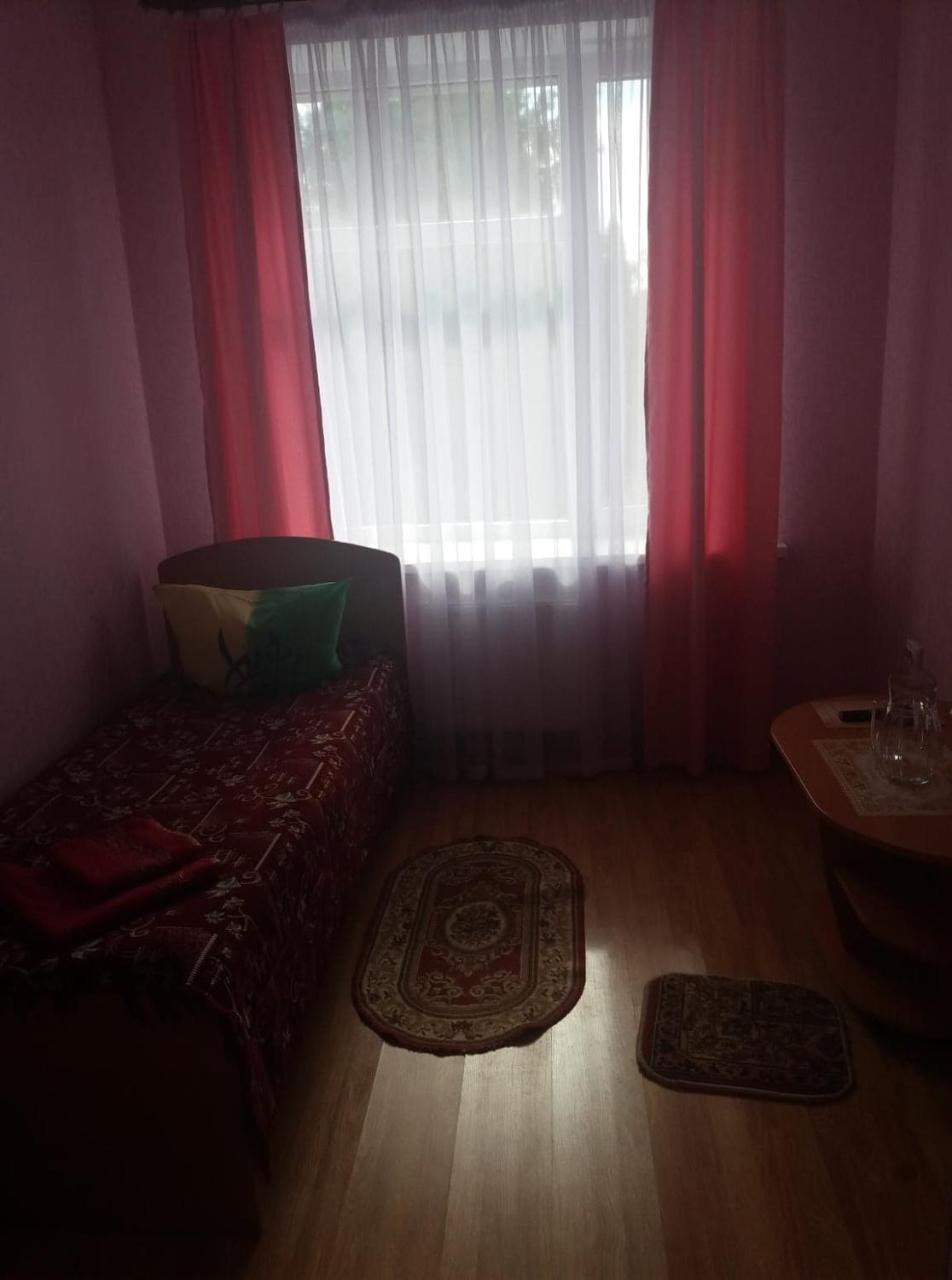 Отель Брама Hlukhiv Kültér fotó